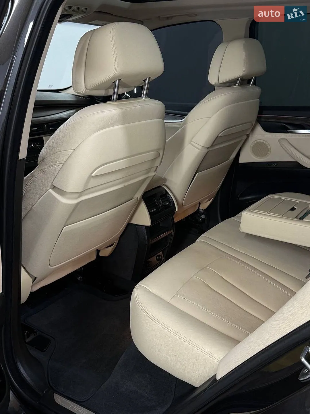 2016 BMW X5 - мініатюра 15