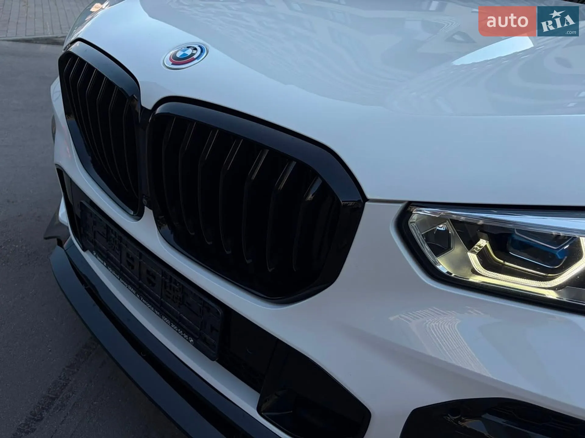2023 BMW X5 - мініатюра 38