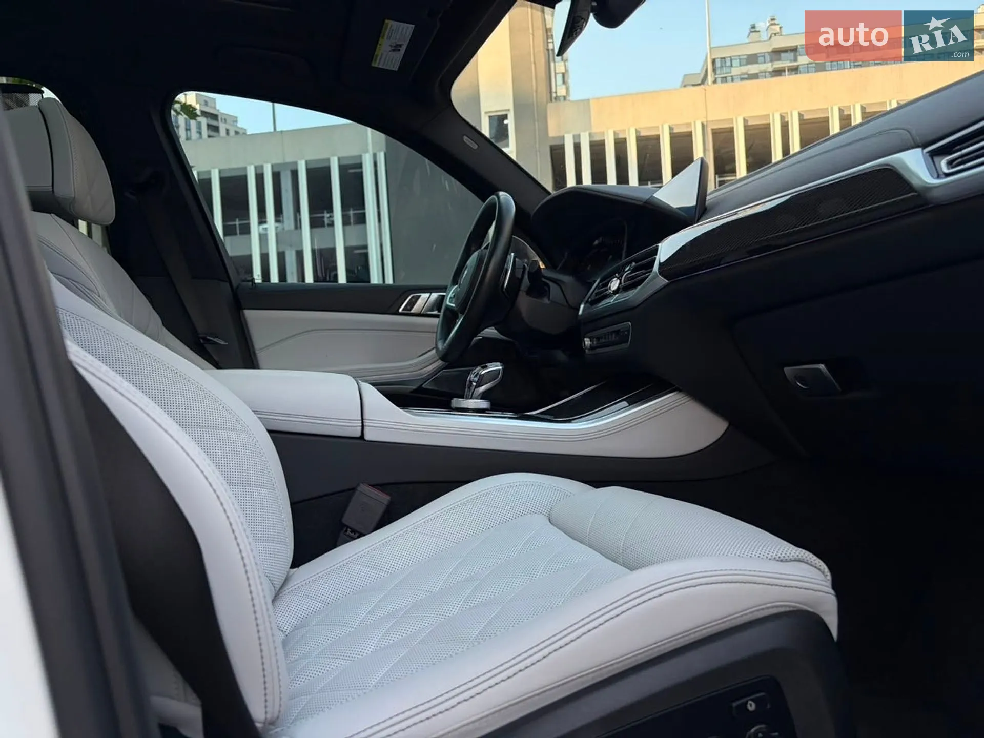 2023 BMW X5 - мініатюра 48