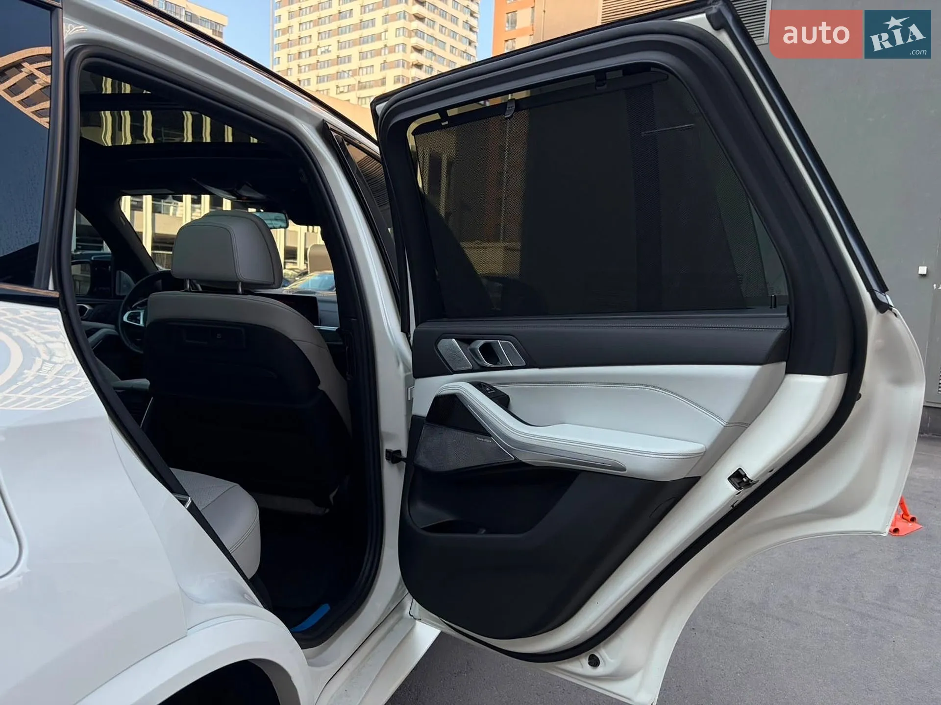 2023 BMW X5 - мініатюра 70