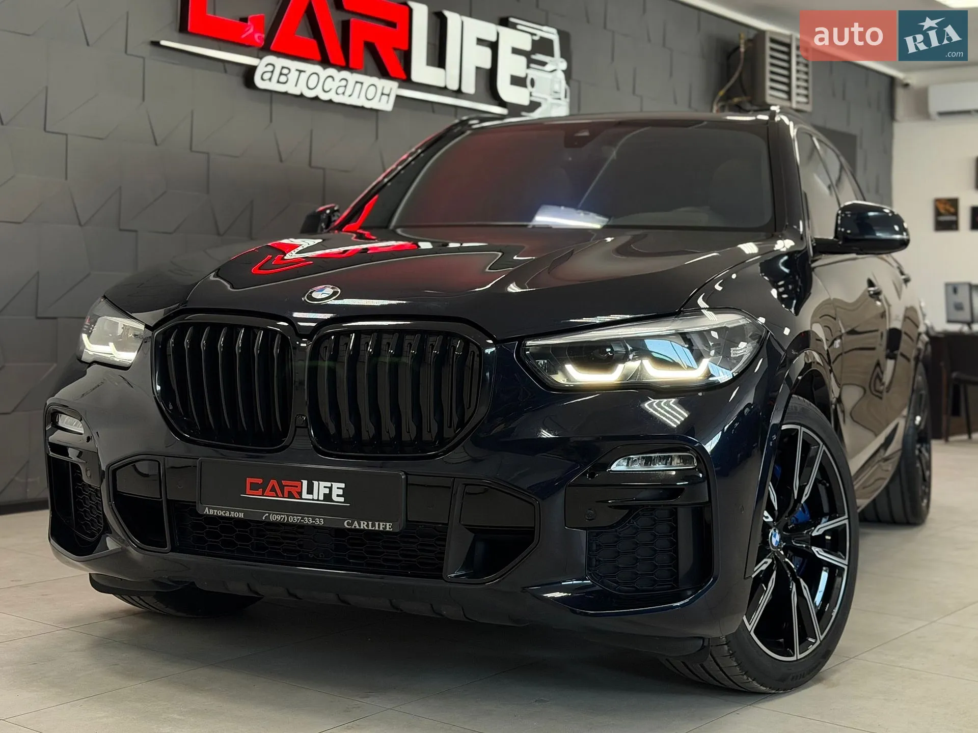 2019 BMW X5 - фото 1