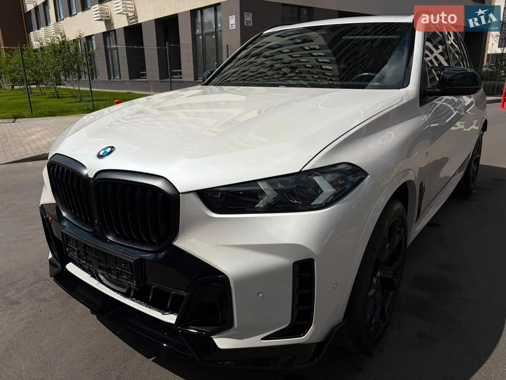 2023 BMW X5 - мініатюра 38