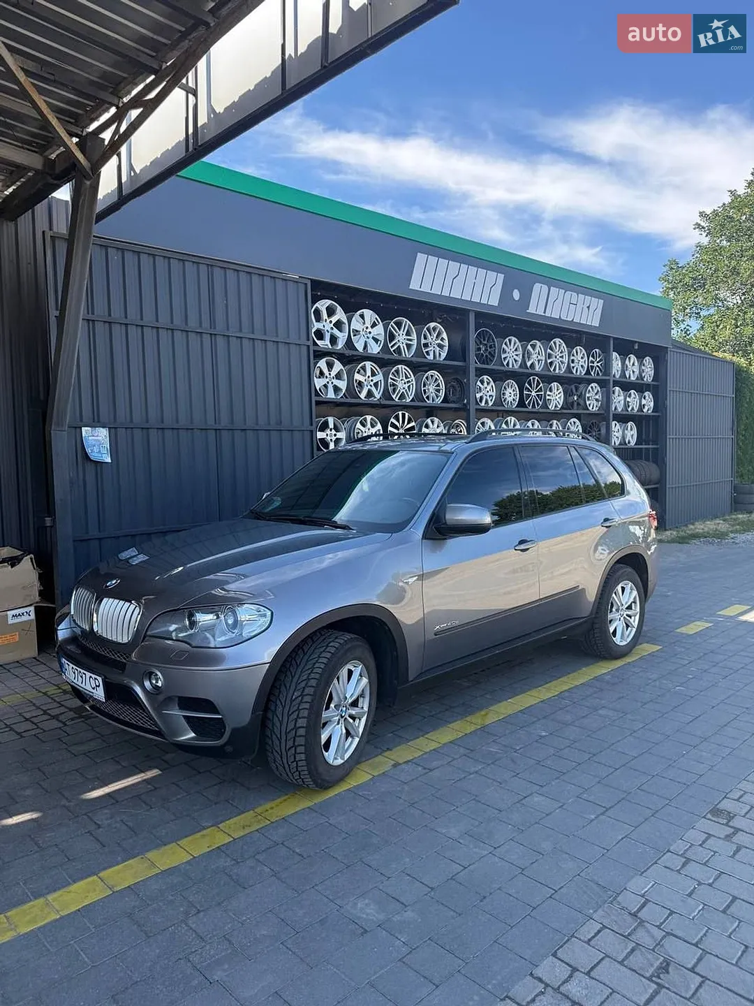 2010 BMW X5 - мініатюра 2