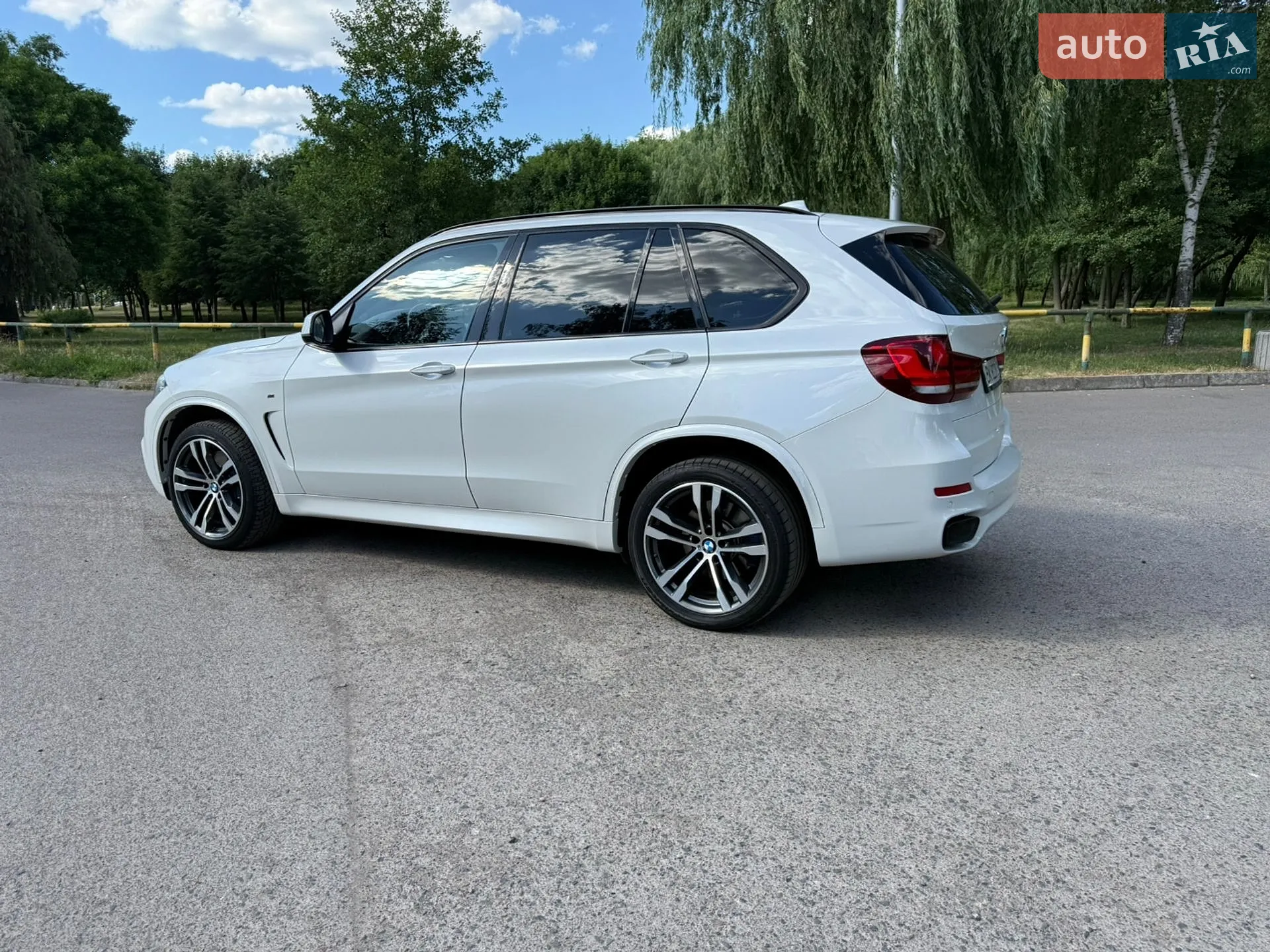2014 BMW X5 - мініатюра 21