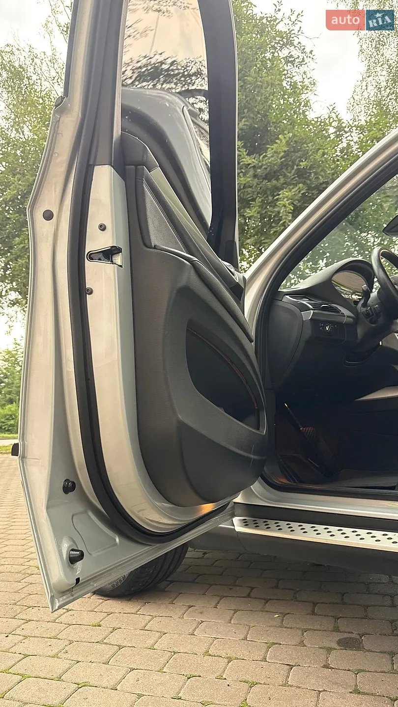 2010 BMW X5 - мініатюра 34