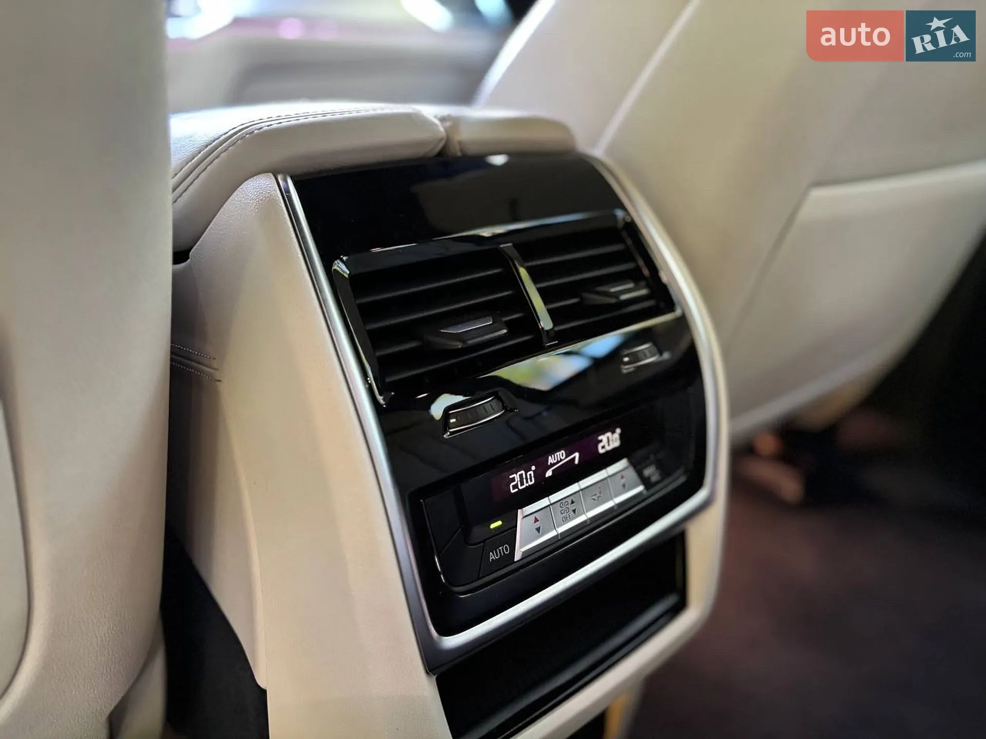 2018 BMW X5 - мініатюра 24