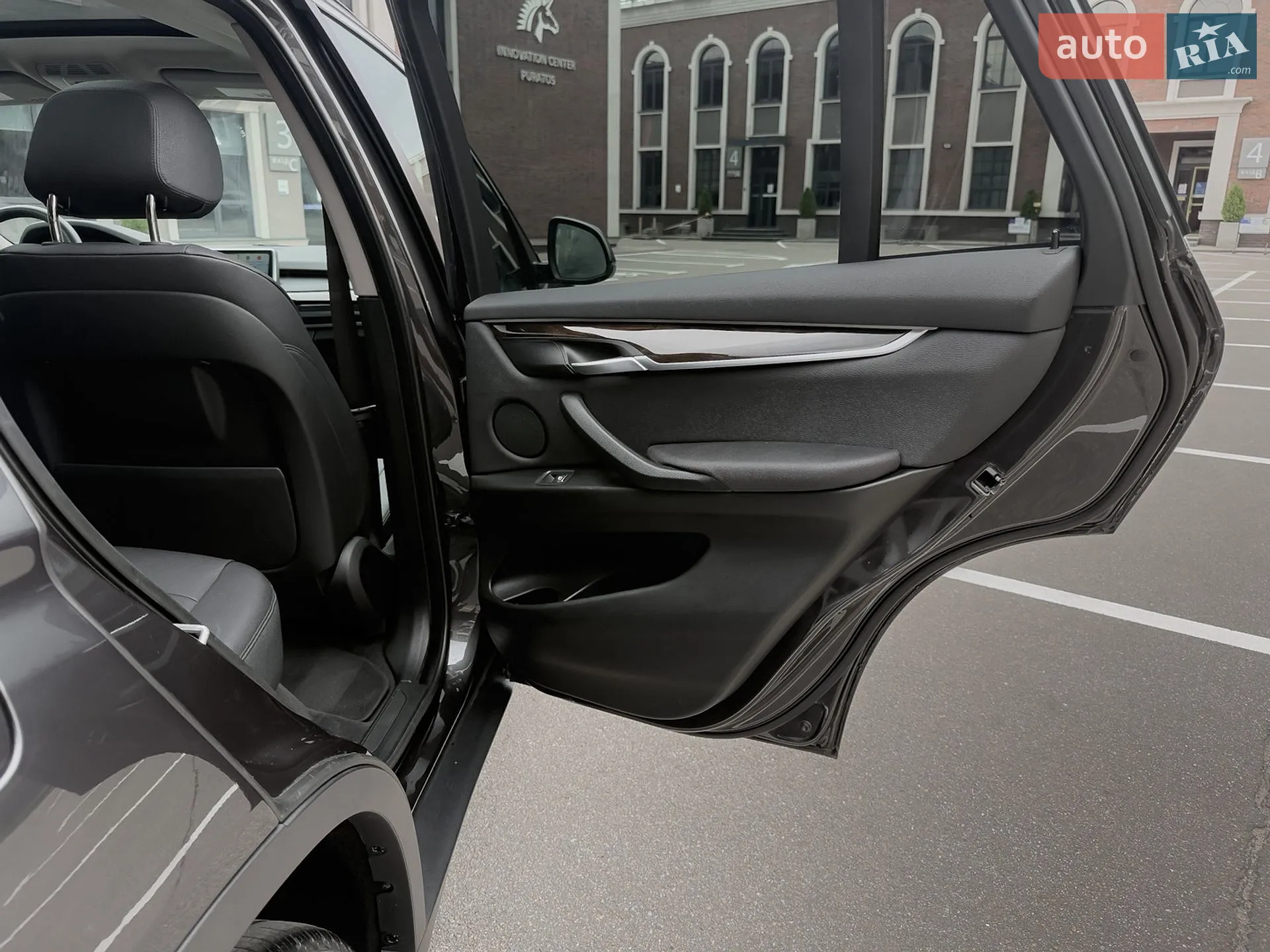 2016 BMW X5 - мініатюра 46