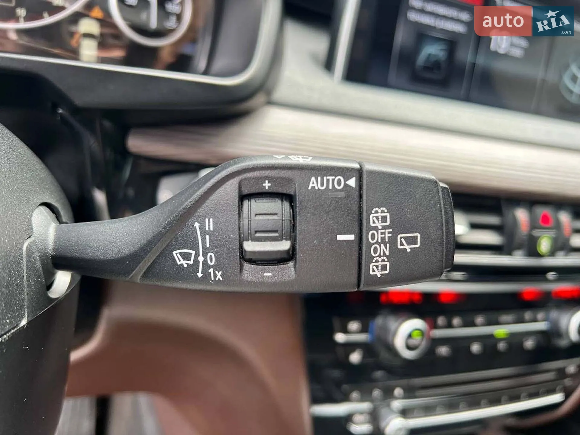 2015 BMW X5 - мініатюра 31