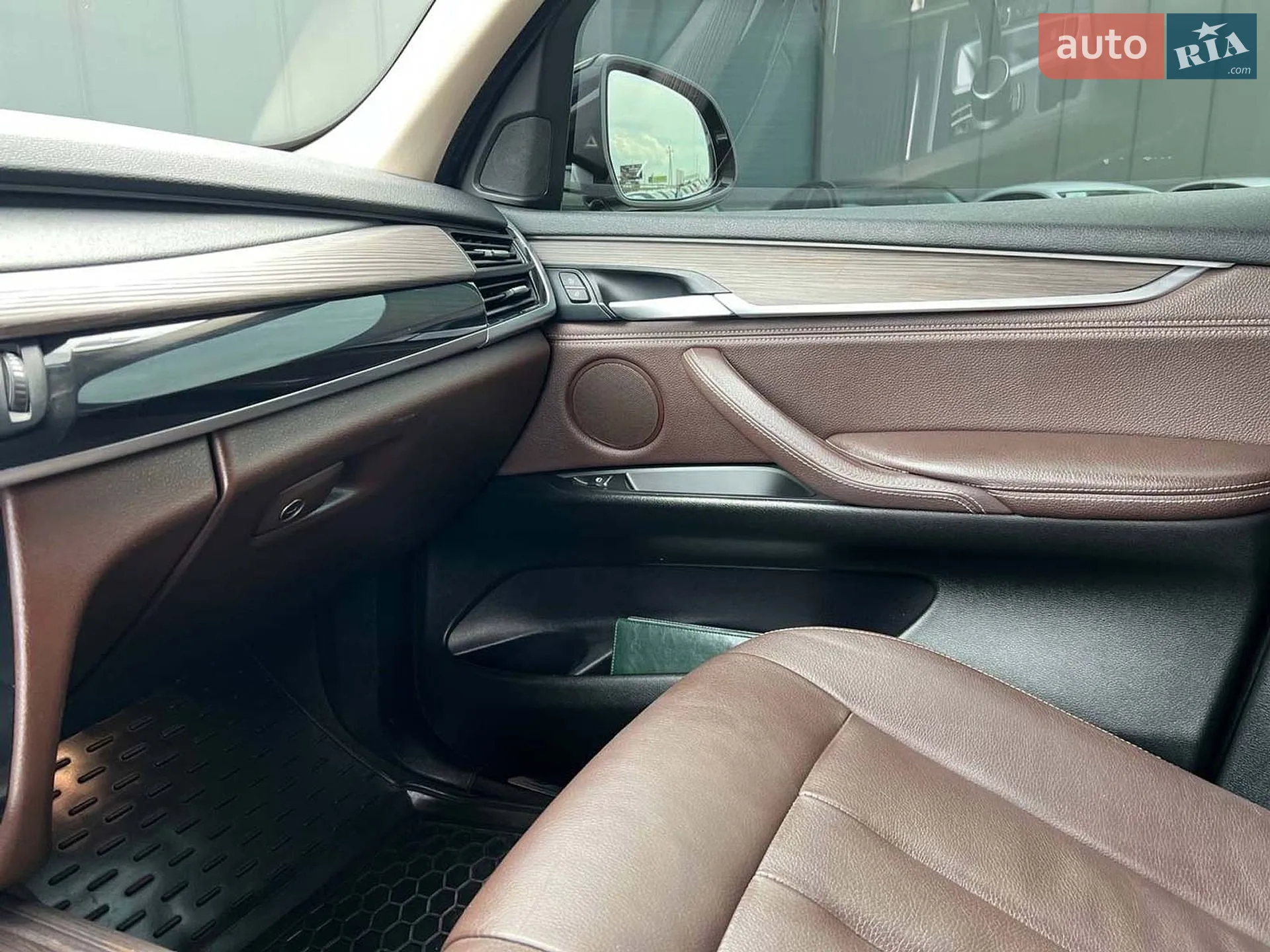 2015 BMW X5 - мініатюра 40