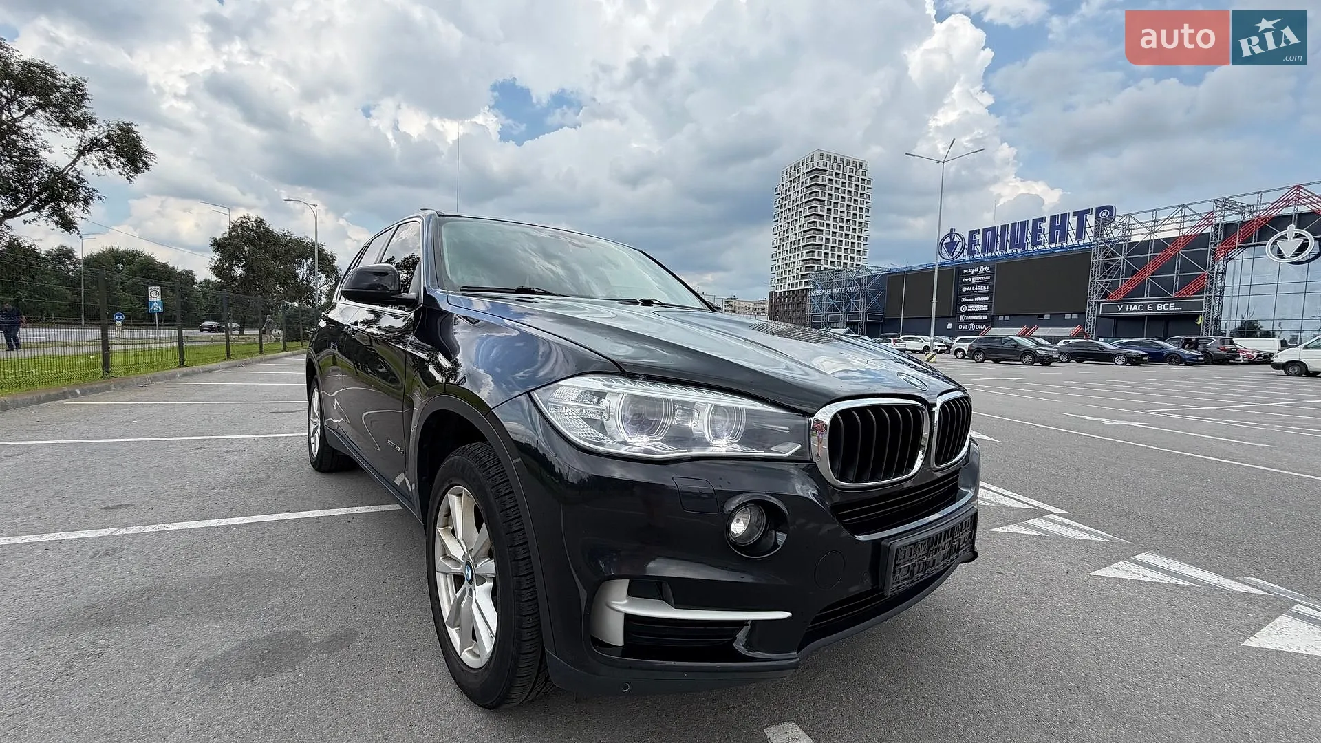 2018 BMW X5 - мініатюра 3