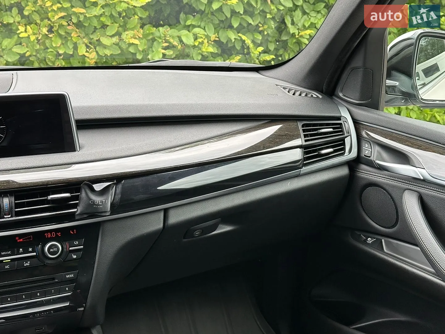 2017 BMW X5 - мініатюра 31