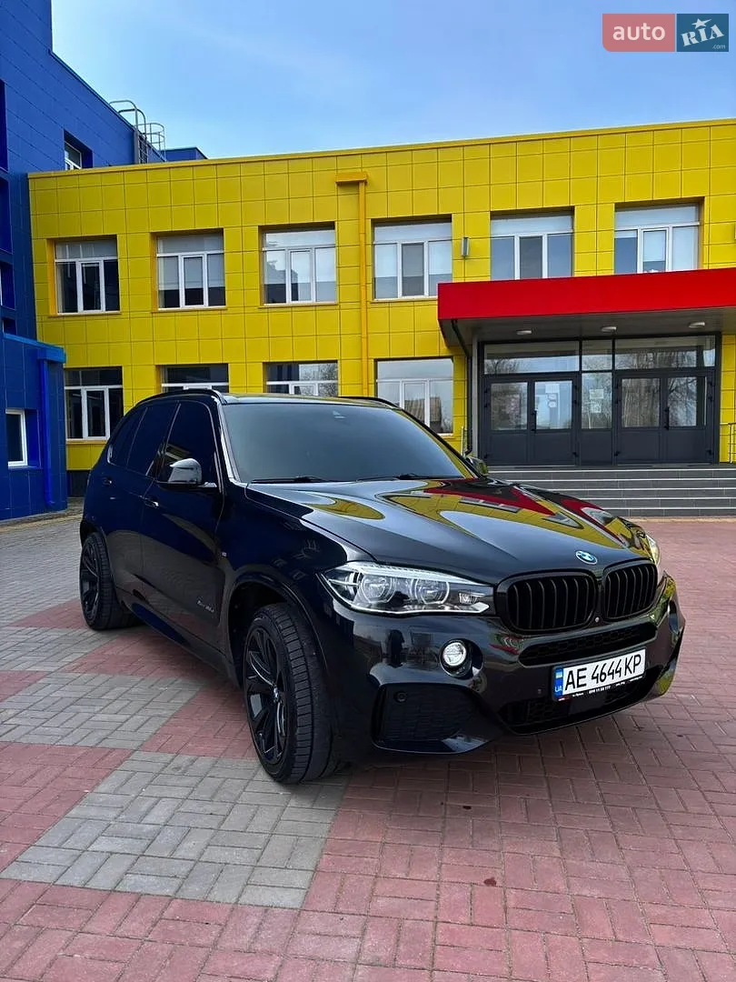 2016 BMW X5 - мініатюра 3