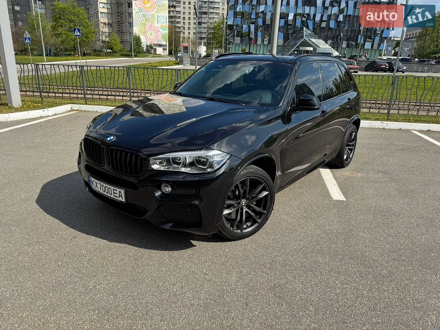 2017 BMW X5 - мініатюра 3