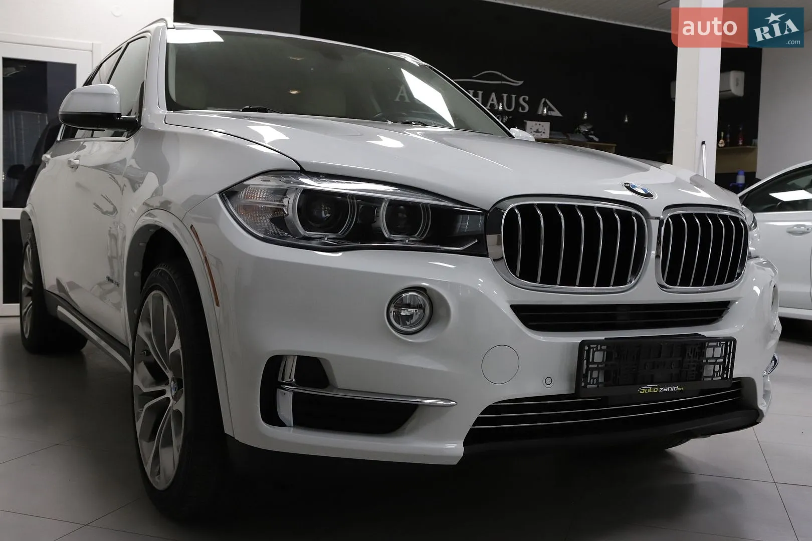 2016 BMW X5 - мініатюра 2