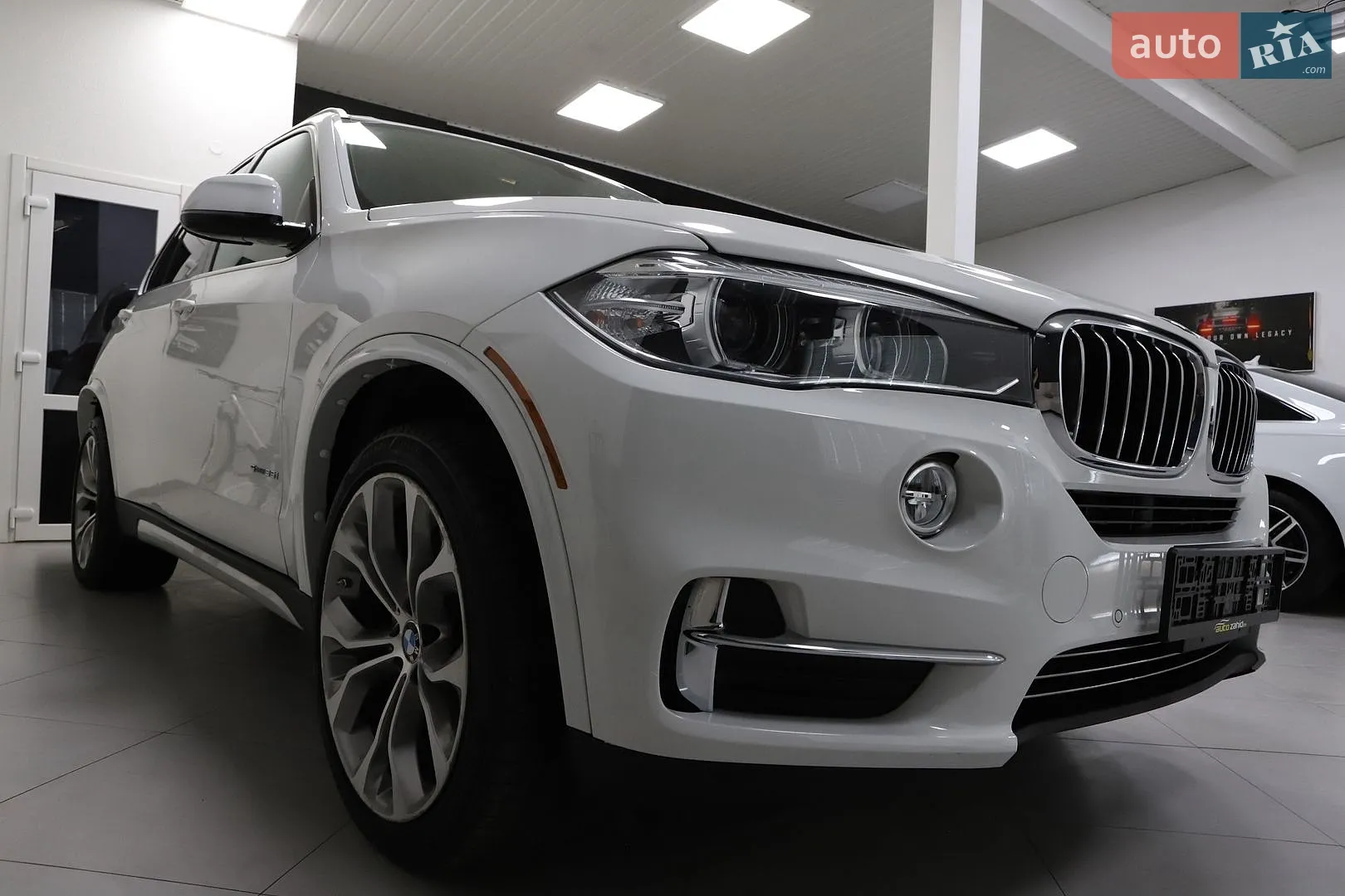 2016 BMW X5 - мініатюра 12