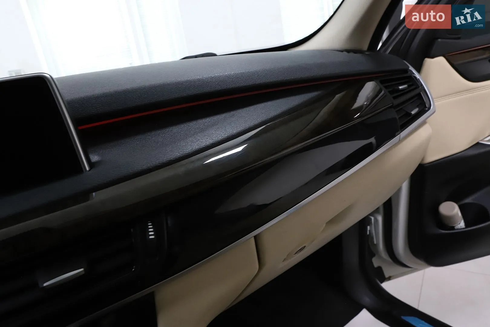 2016 BMW X5 - мініатюра 29