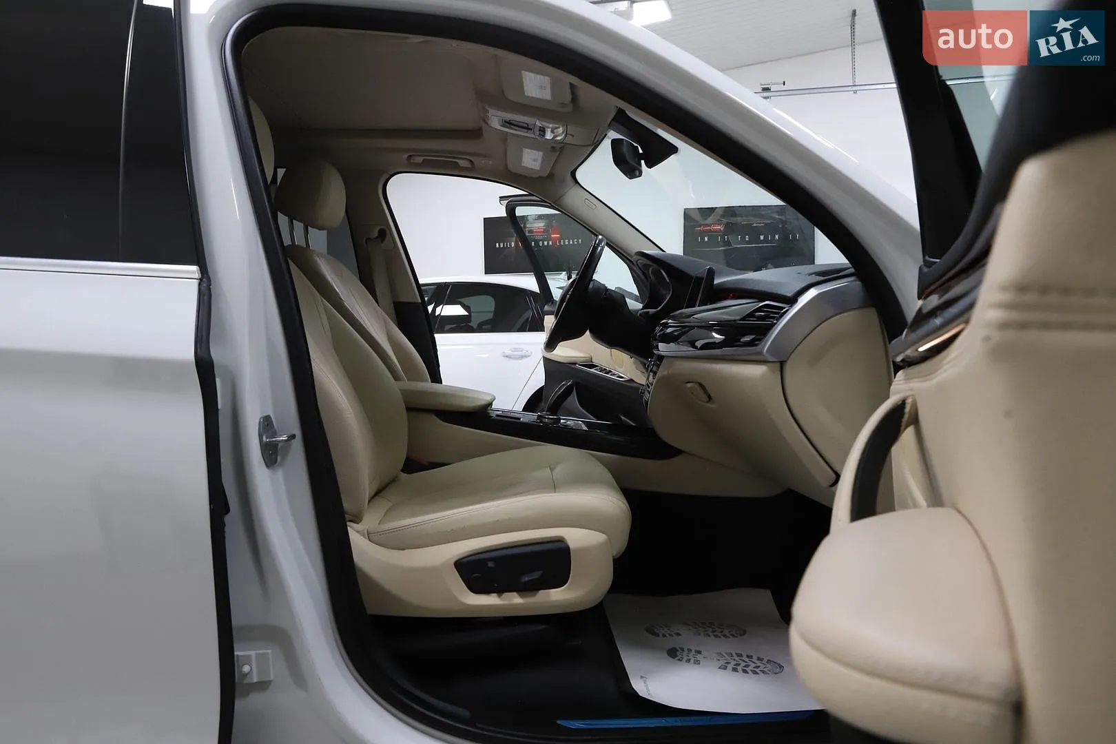 2016 BMW X5 - мініатюра 30