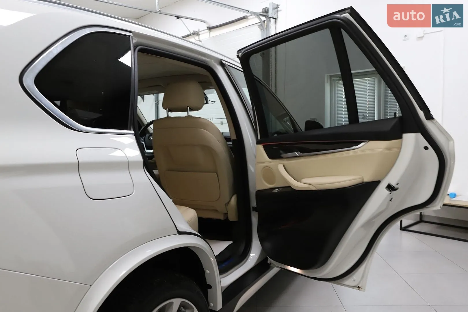 2016 BMW X5 - мініатюра 37