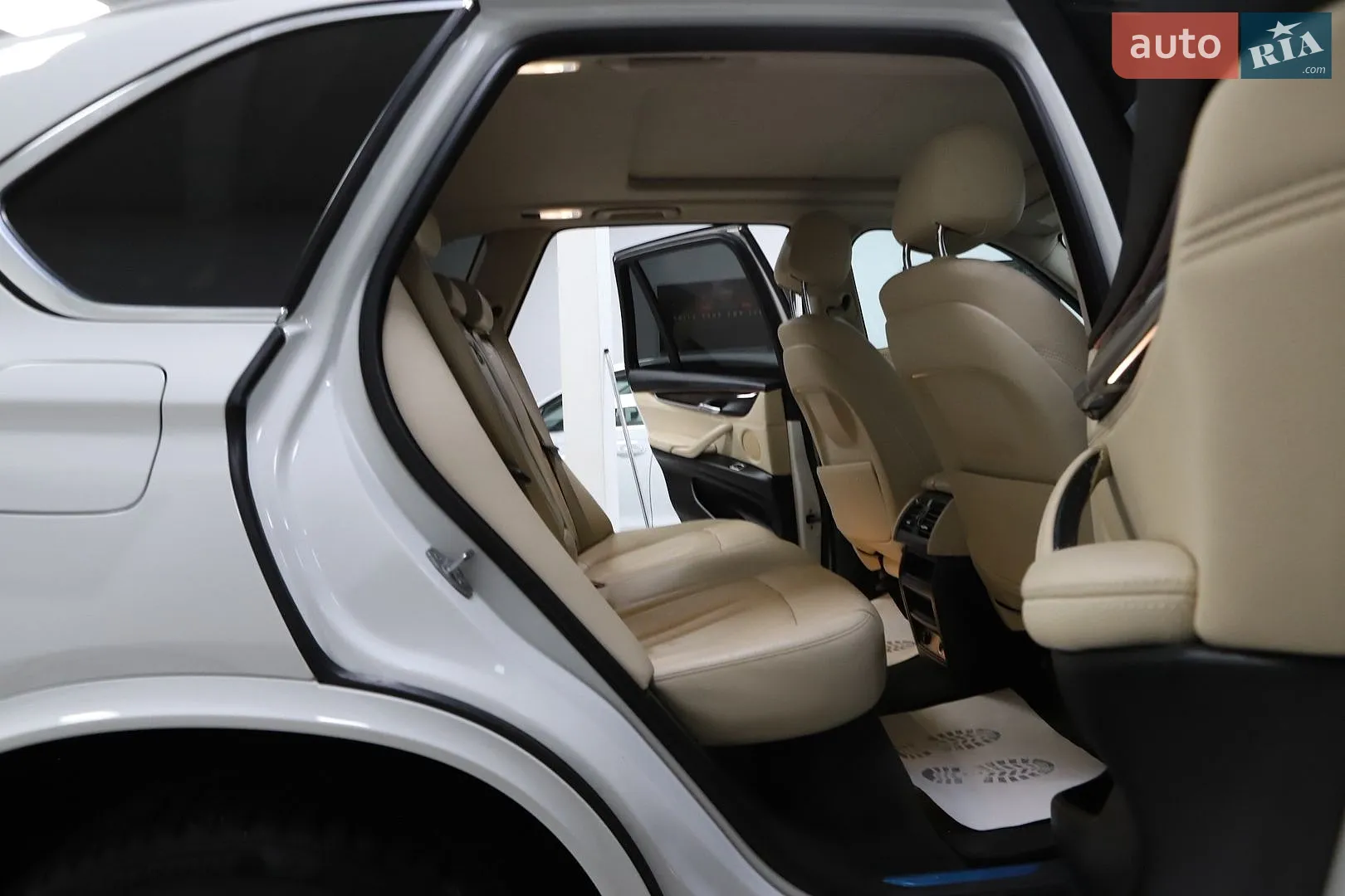 2016 BMW X5 - мініатюра 38