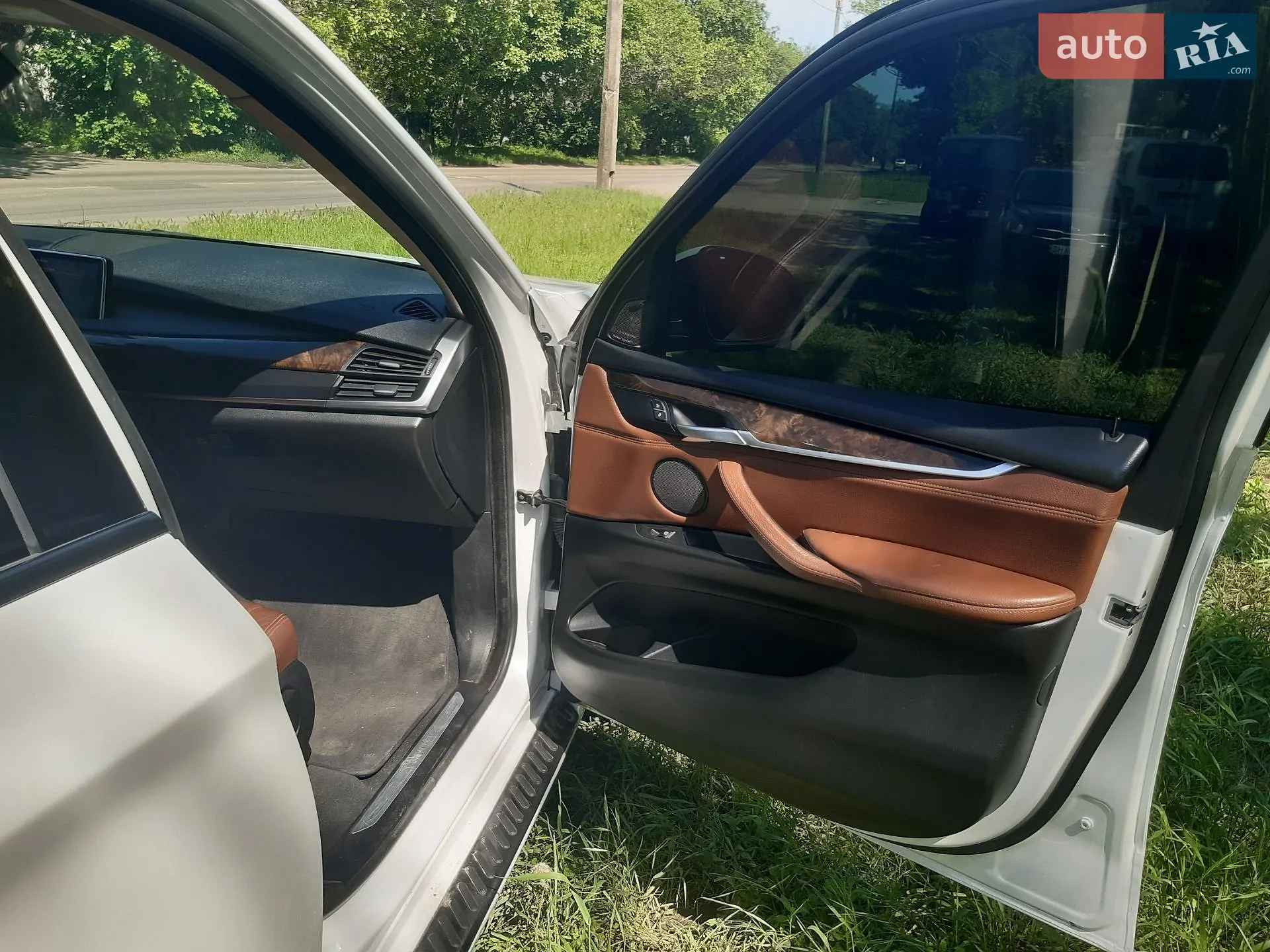 2014 BMW X5 - мініатюра 18