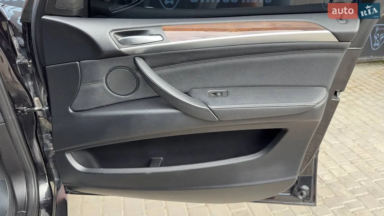 2010 BMW X5 - мініатюра 41