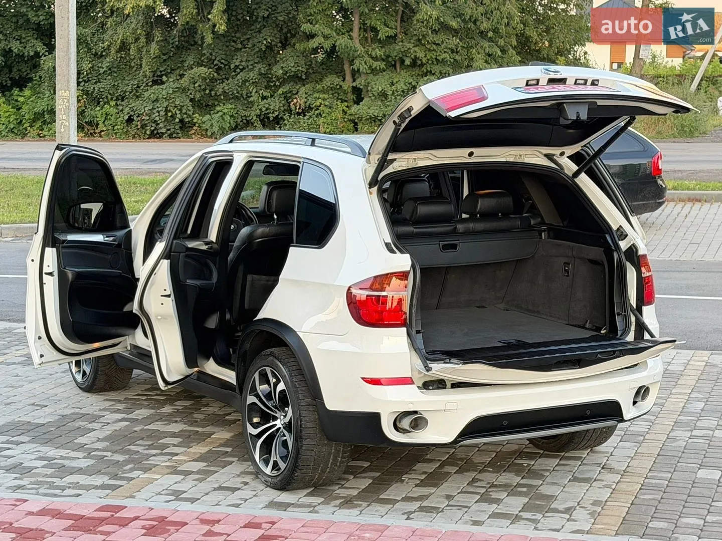2011 BMW X5 - мініатюра 24