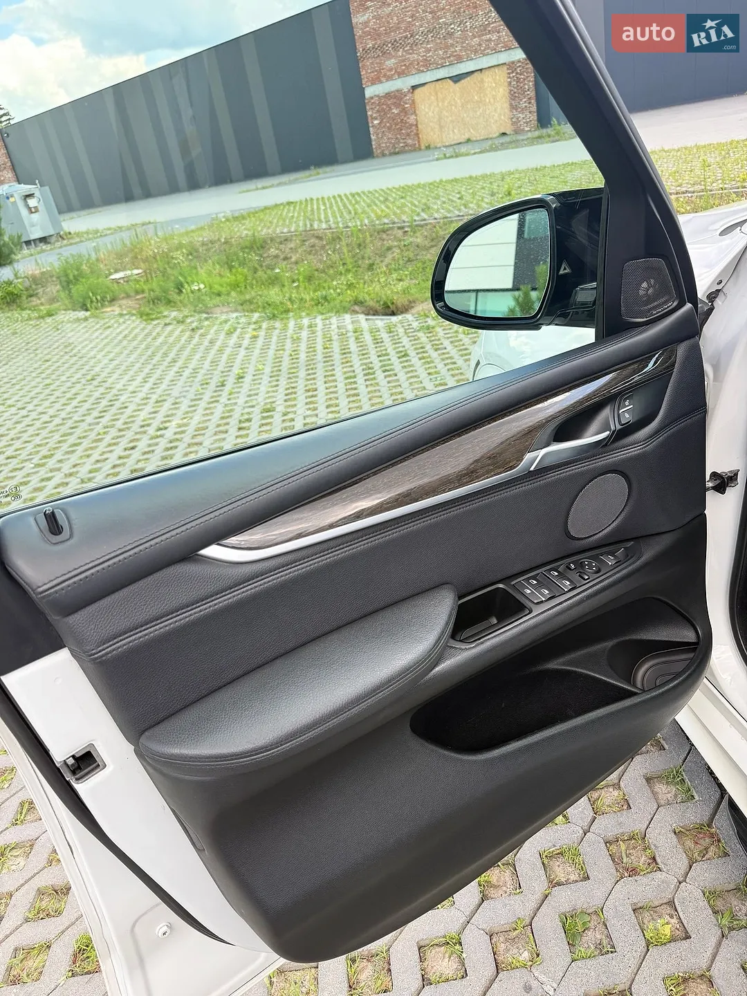 2016 BMW X5 - мініатюра 43