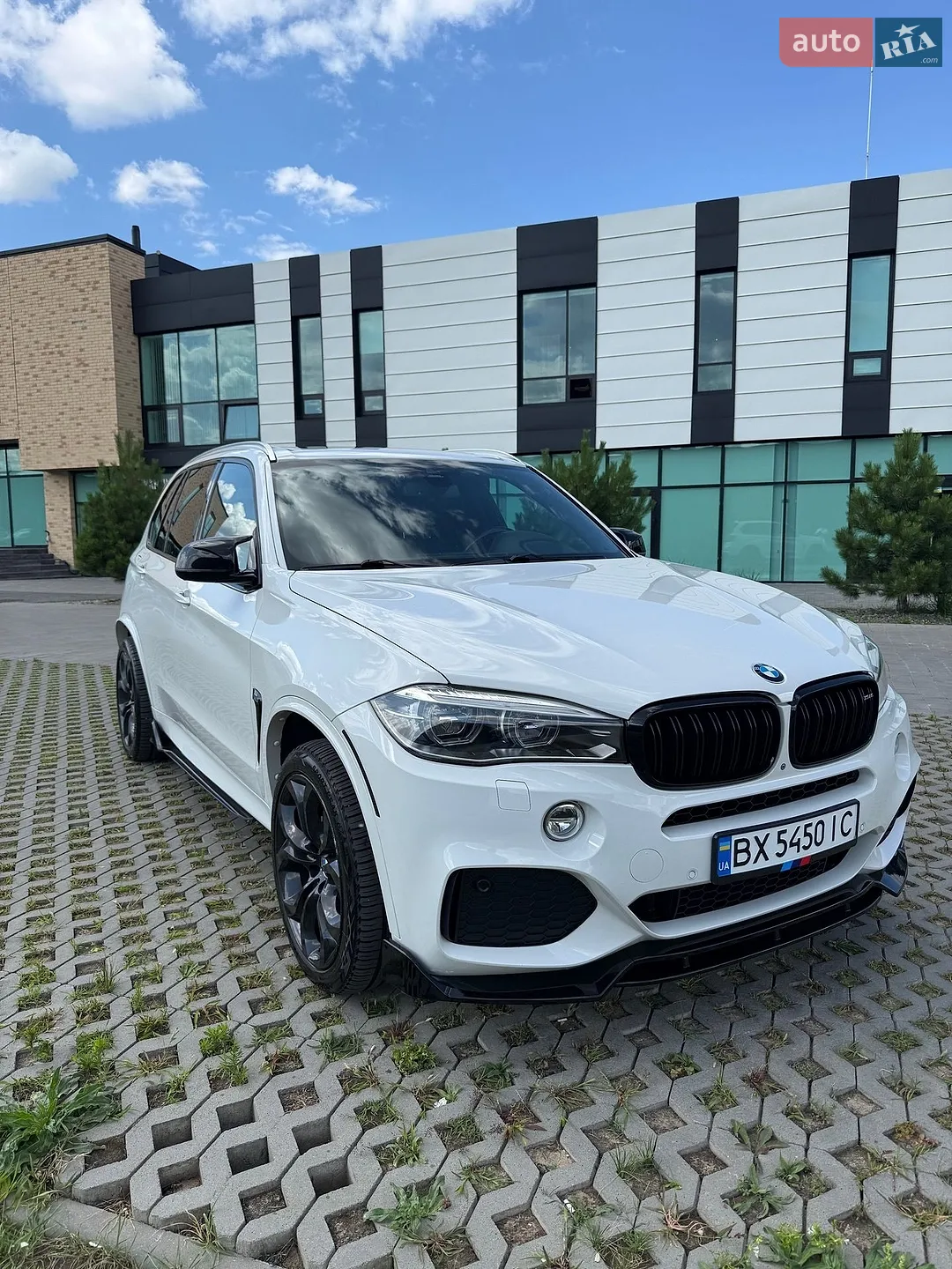 2016 BMW X5 - мініатюра 3