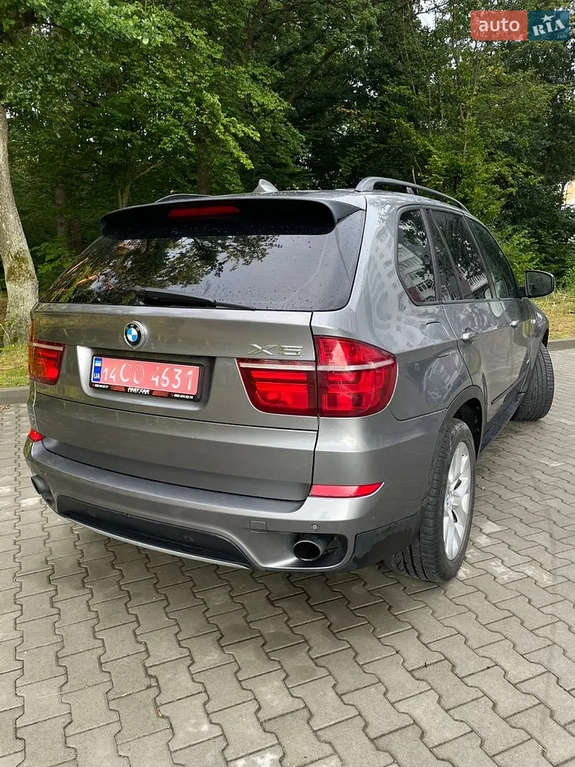 2011 BMW X5 - мініатюра 10