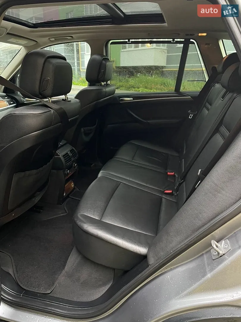 2011 BMW X5 - мініатюра 23