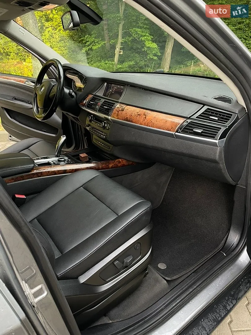 2011 BMW X5 - мініатюра 26