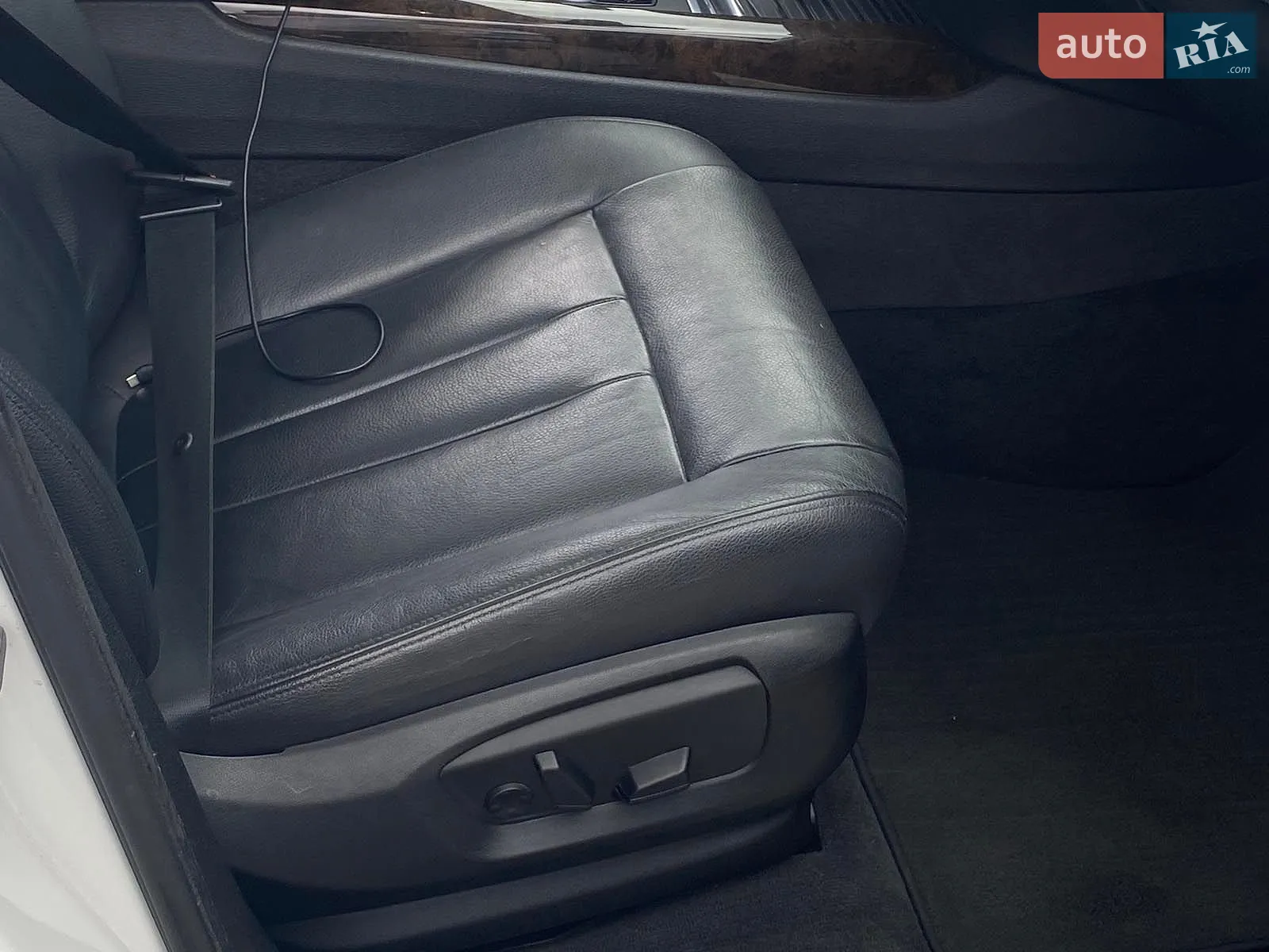 2014 BMW X5 - мініатюра 31