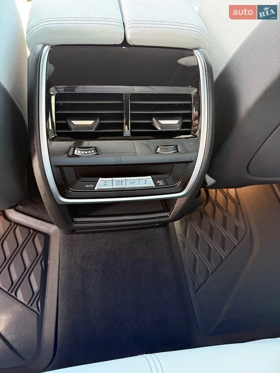 2023 BMW X5 - мініатюра 17