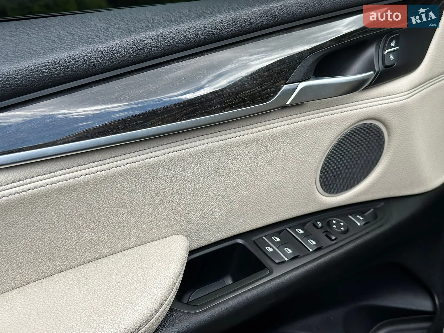 2016 BMW X5 - мініатюра 14