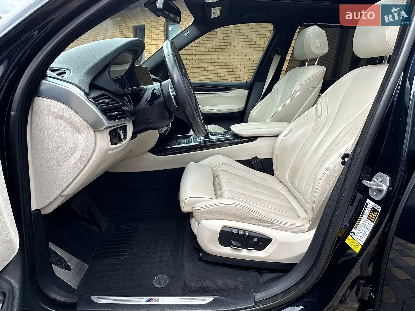 2016 BMW X5 - мініатюра 32