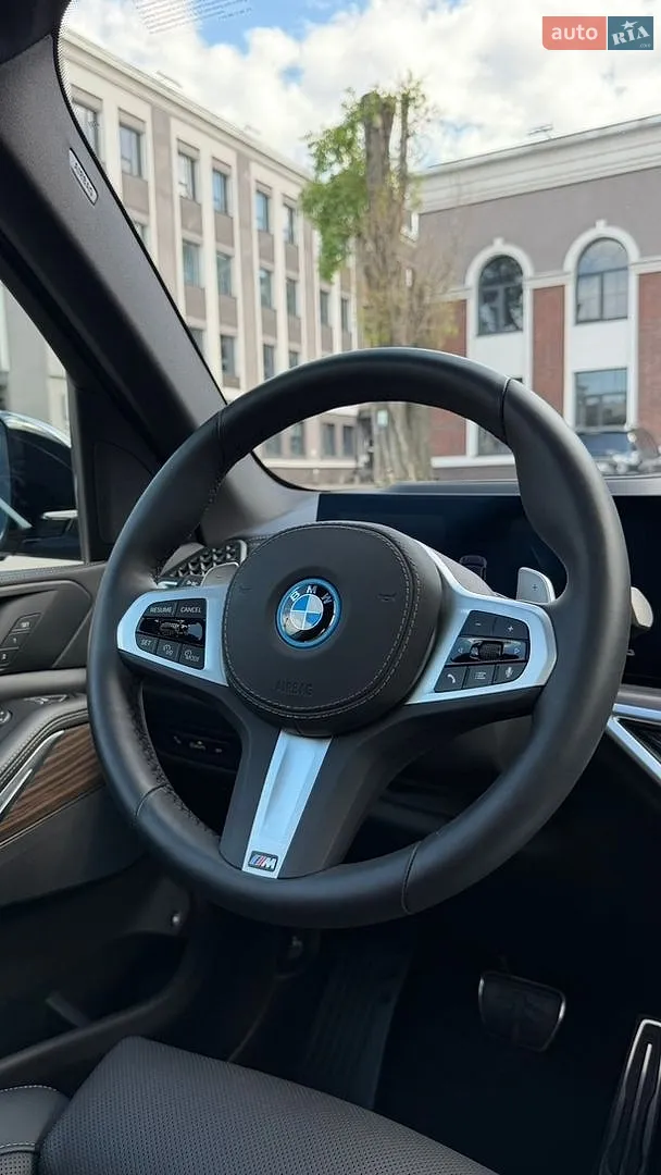 2025 BMW X5 - мініатюра 22