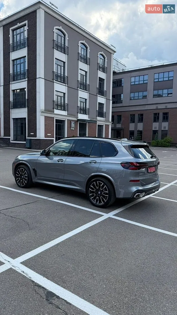 2025 BMW X5 - мініатюра 10