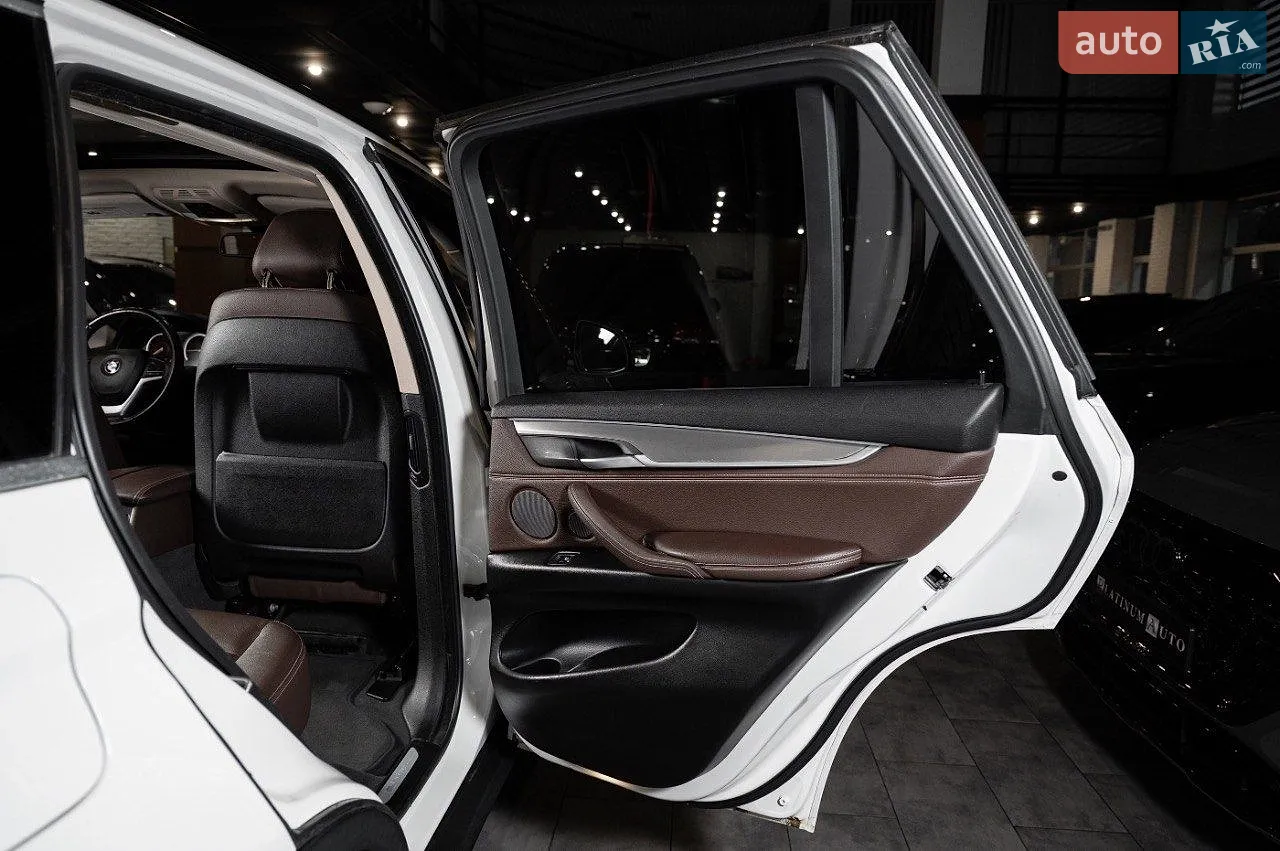 2016 BMW X5 - мініатюра 31