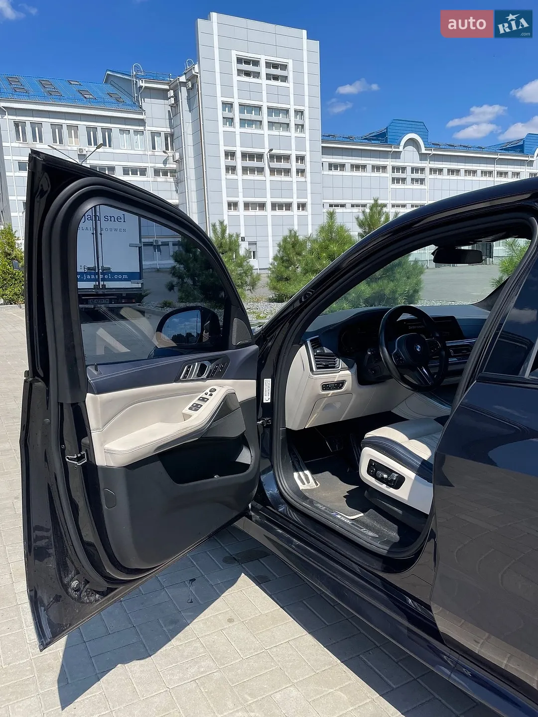 2020 BMW X5 - мініатюра 10