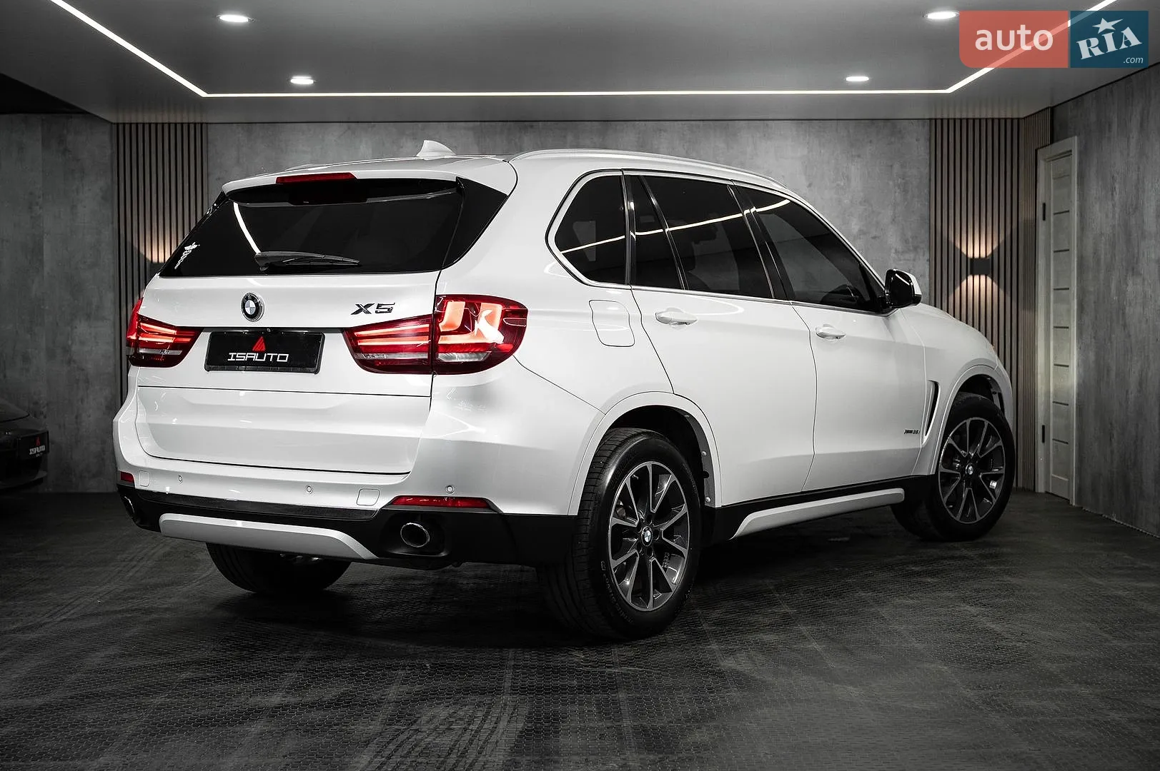 2017 BMW X5 - мініатюра 11