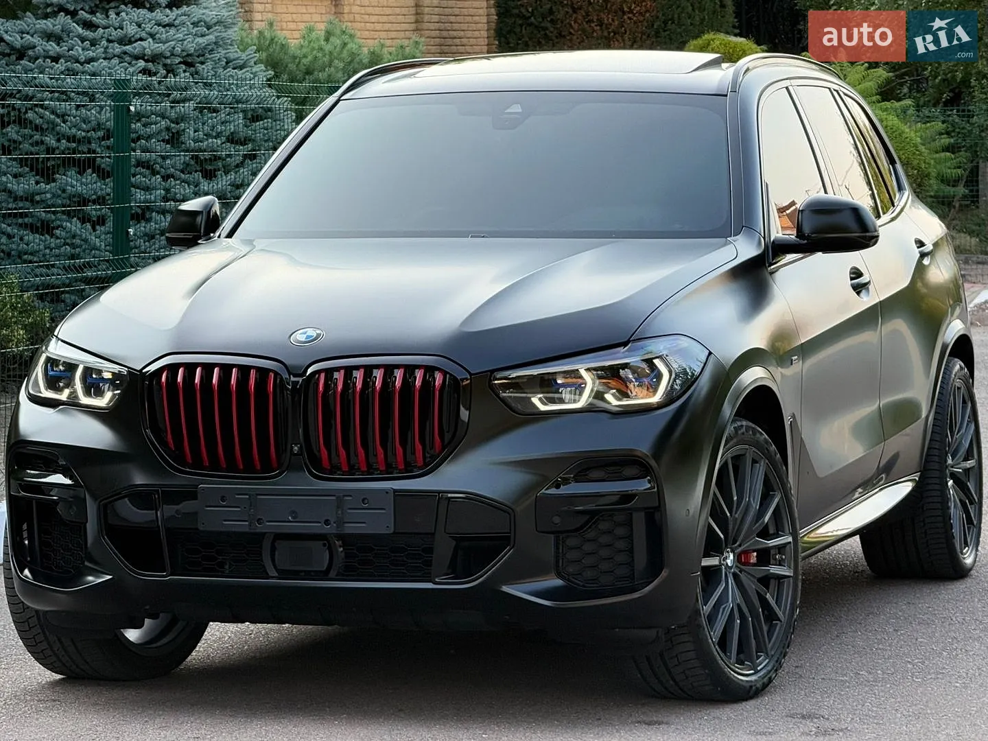 2022 BMW X5 - фото 1