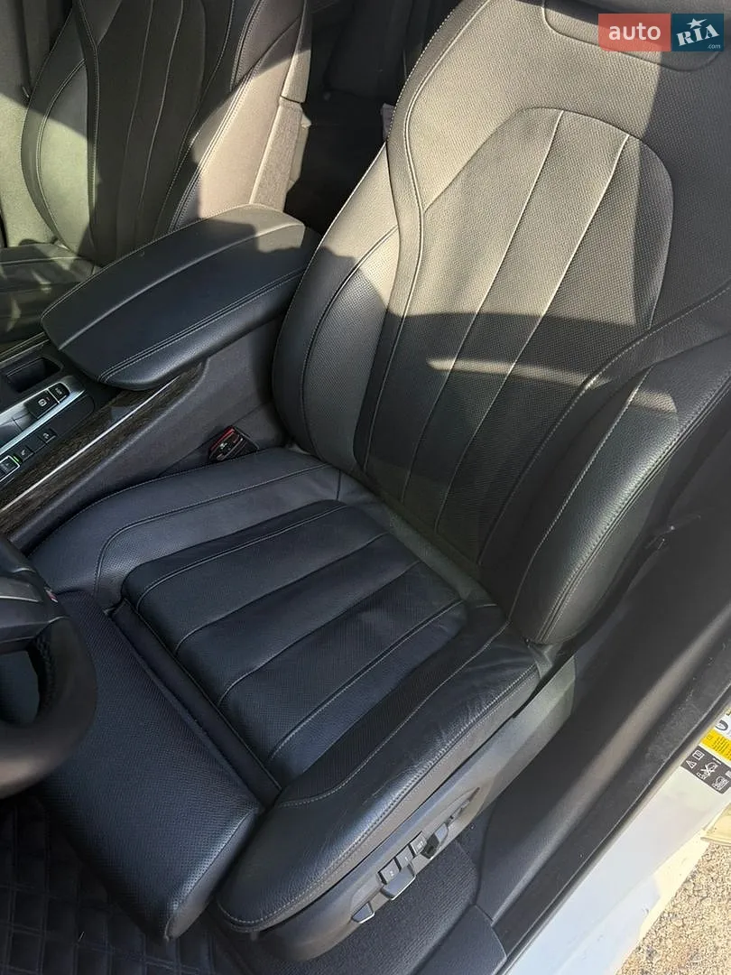 2016 BMW X5 - мініатюра 12