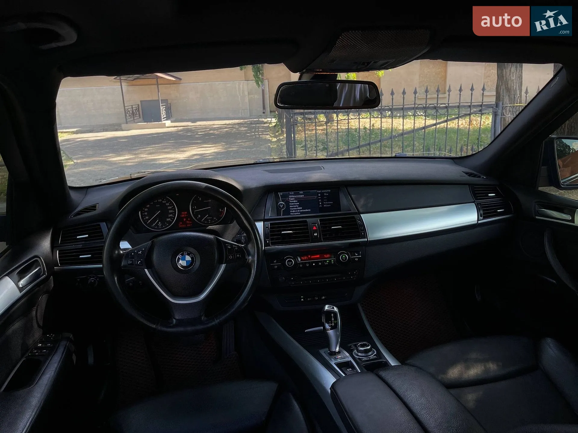 2010 BMW X5 - мініатюра 29