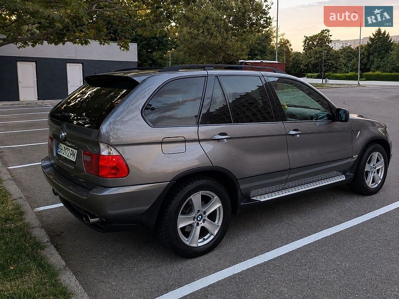 Внедорожник / Кроссовер BMW X5 2005 в Одессе