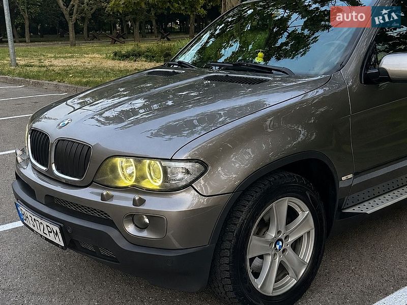 Внедорожник / Кроссовер BMW X5 2005 в Одессе