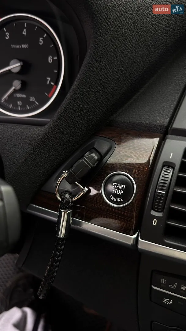 2011 BMW X5 - мініатюра 39