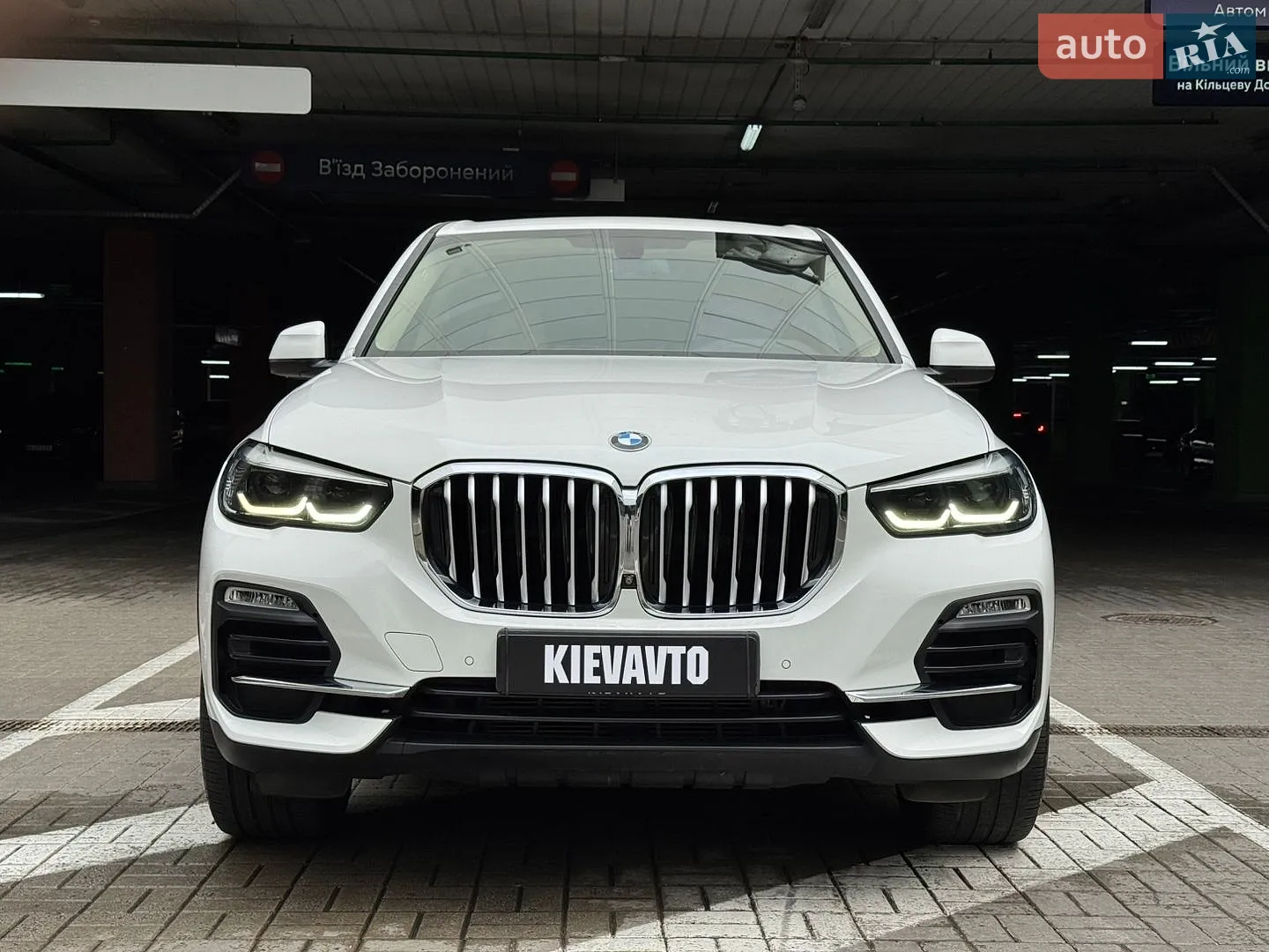 2018 BMW X5 - мініатюра 3