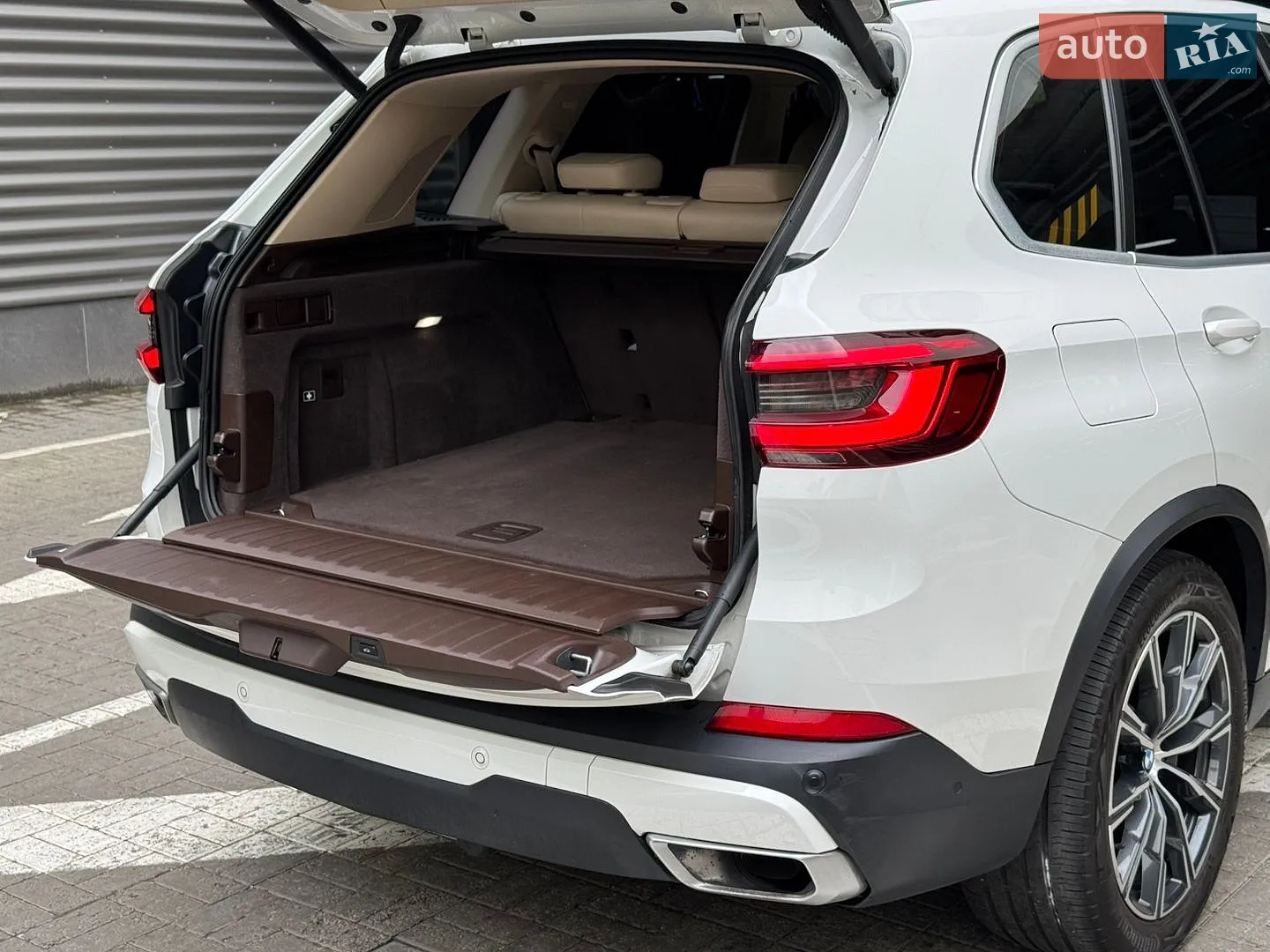 2018 BMW X5 - мініатюра 17