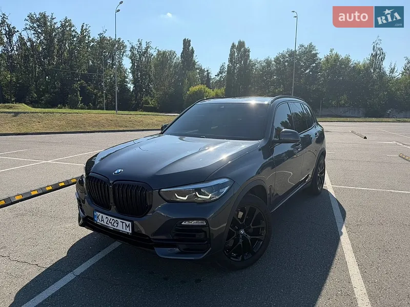 BMW X5 2019