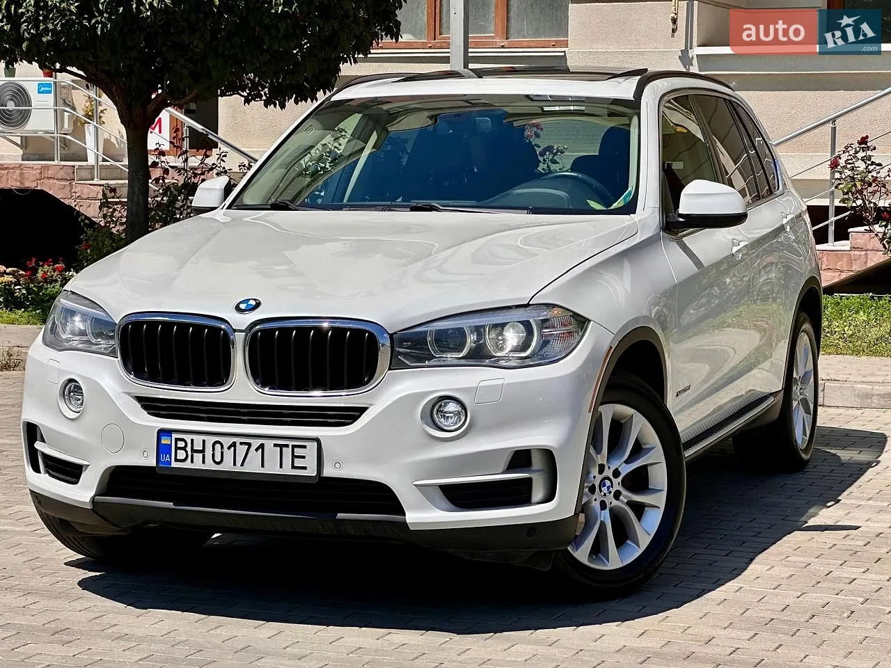 2015 BMW X5 - мініатюра 2